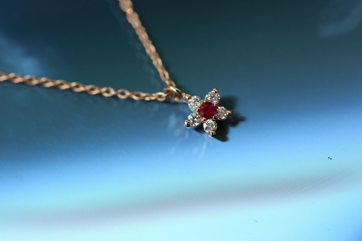 Cemre Safir Kolye