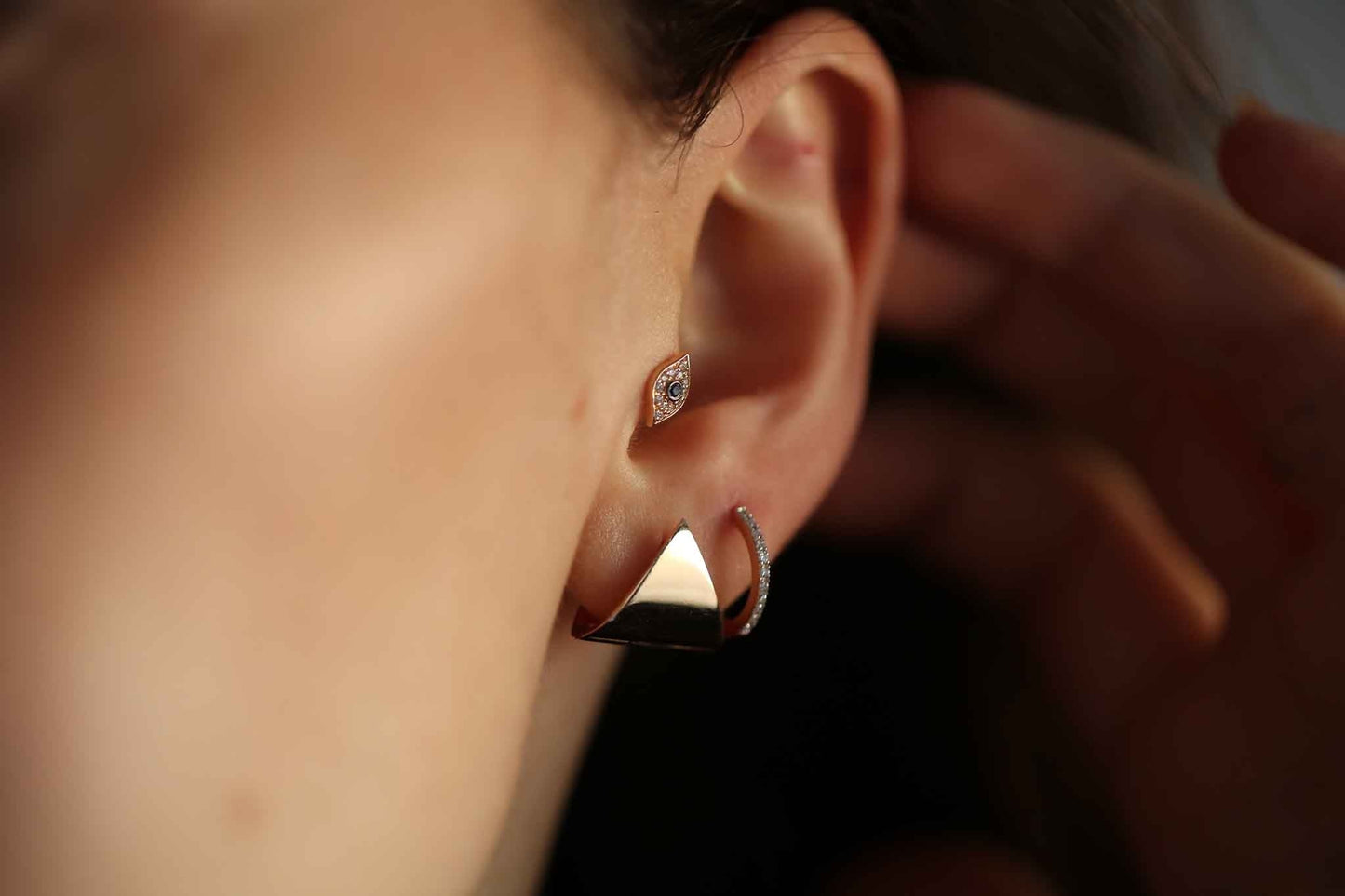 The Eye Tragus