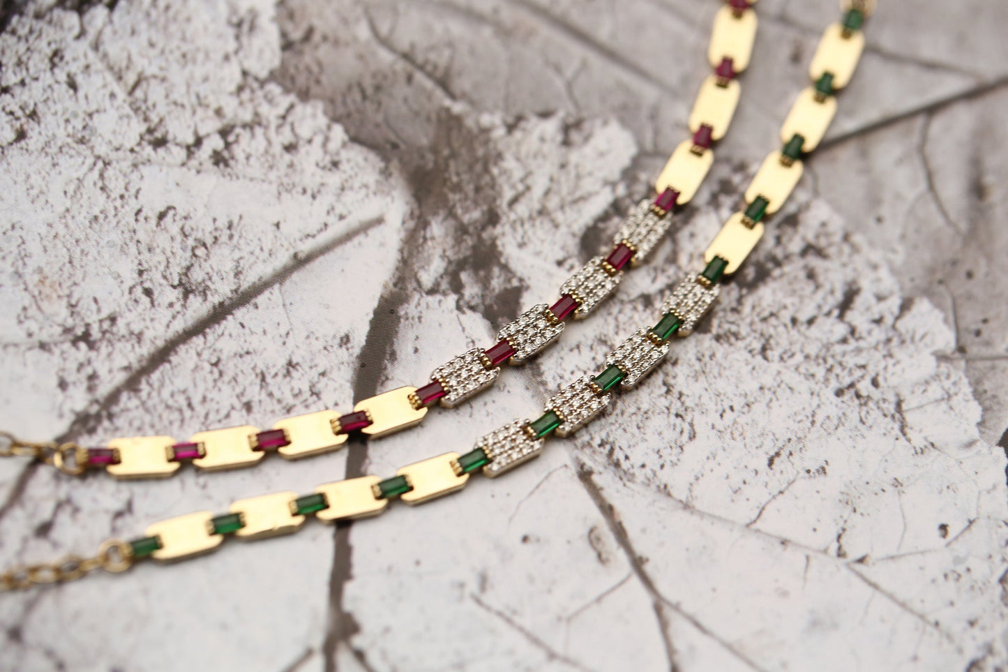 Mahal Ruby Choker