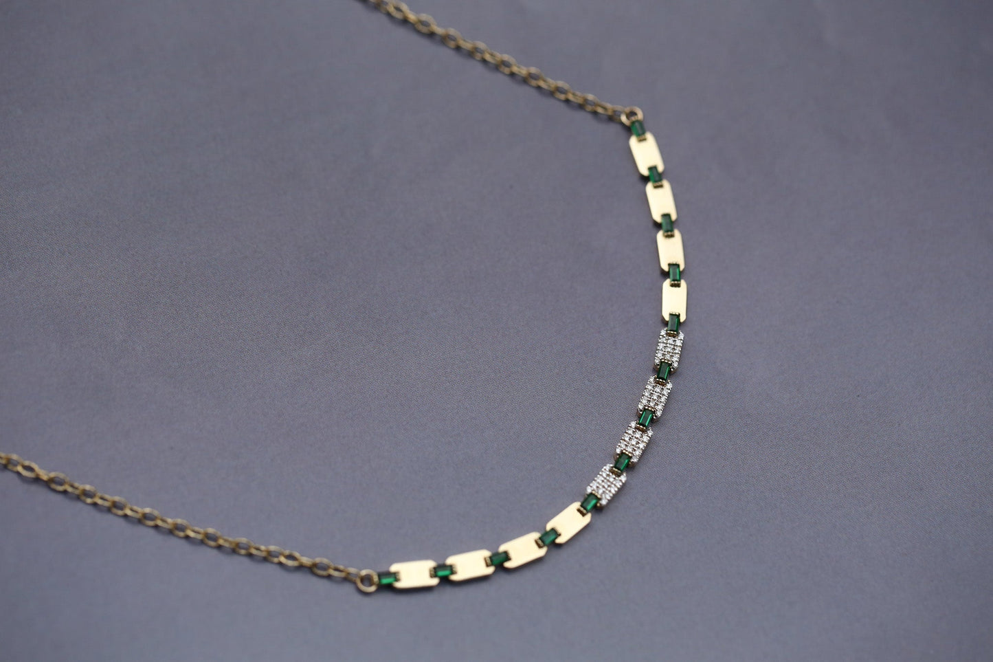 Mahal Green Choker